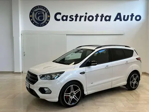 Annonce FORD KUGA Diesel 2018 d'occasion 