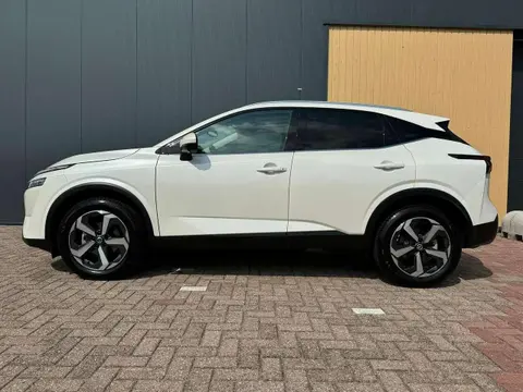 Used NISSAN QASHQAI Hybrid 2022 Ad 