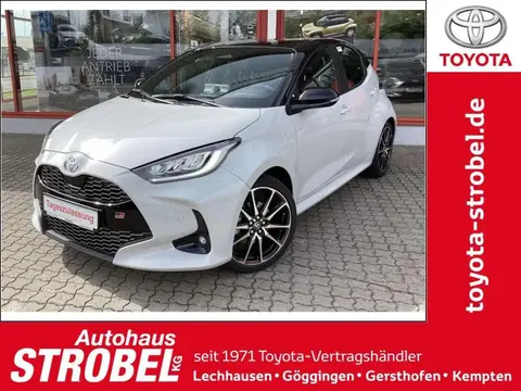 Used TOYOTA YARIS Hybrid 2024 Ad 