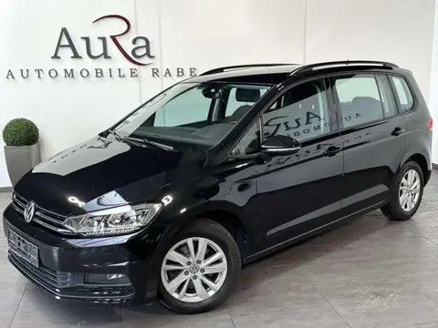 Used VOLKSWAGEN TOURAN Petrol 2019 Ad 