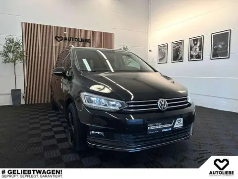 Used VOLKSWAGEN TOURAN Petrol 2018 Ad 