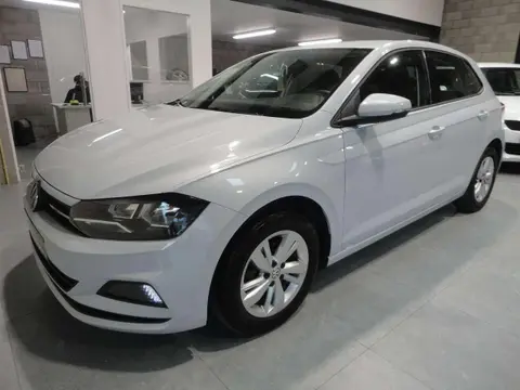 Used VOLKSWAGEN POLO Petrol 2019 Ad Belgium