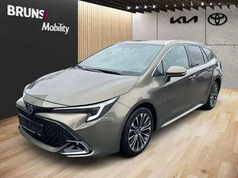 Used TOYOTA COROLLA Hybrid 2023 Ad 