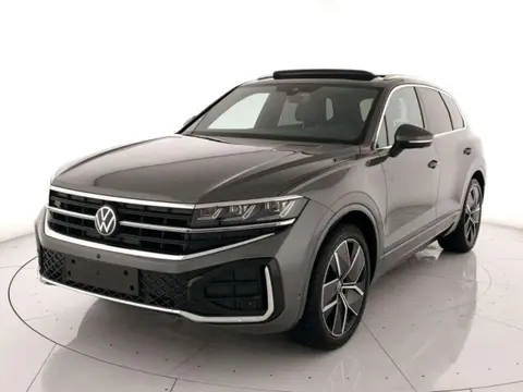 Used VOLKSWAGEN TOUAREG Diesel 2024 Ad 