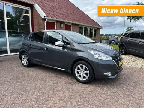 Used PEUGEOT 208 Petrol 2015 Ad 