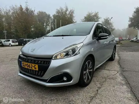 Used PEUGEOT 208 Petrol 2017 Ad 