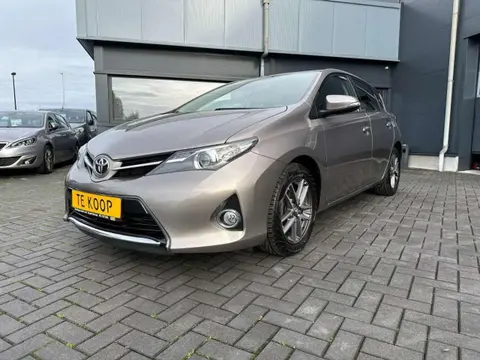 Annonce TOYOTA AURIS Essence 2015 d'occasion 