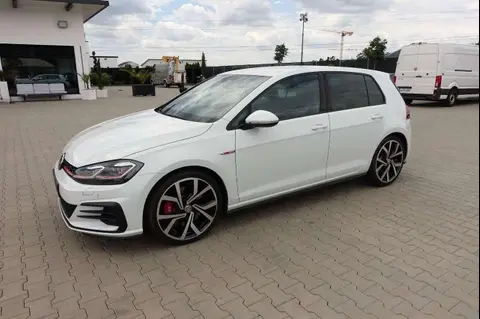 Used VOLKSWAGEN GOLF Petrol 2018 Ad 