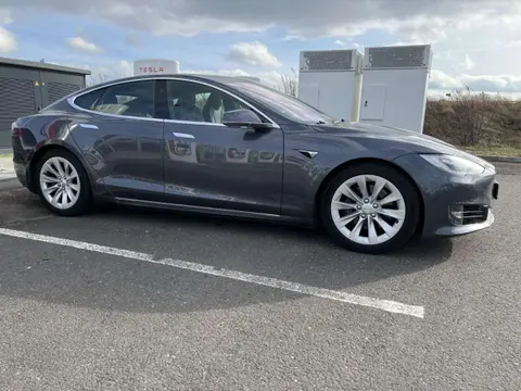 Used TESLA MODEL S Electric 2020 Ad 