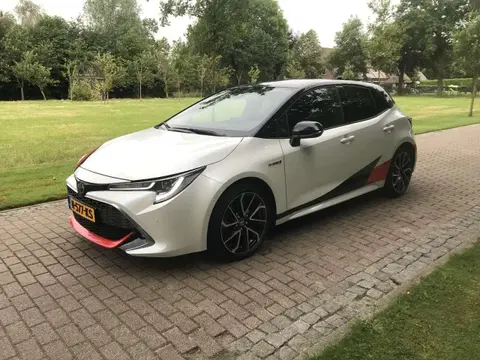 Used TOYOTA COROLLA Hybrid 2020 Ad 