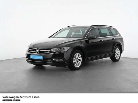 Used VOLKSWAGEN PASSAT Petrol 2023 Ad 