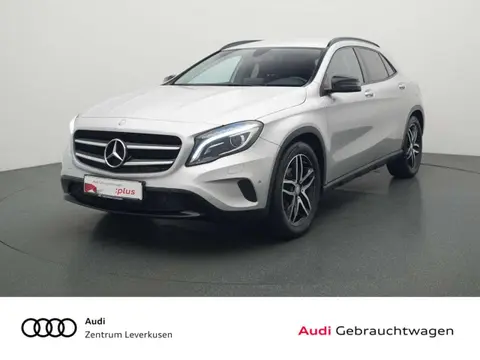 Used MERCEDES-BENZ CLASSE GLA Petrol 2017 Ad 