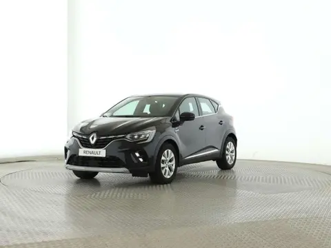 Used RENAULT CAPTUR Hybrid 2021 Ad 