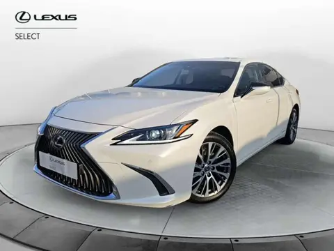 Used LEXUS ES Hybrid 2022 Ad 