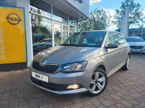 Used SKODA FABIA Petrol 2016 Ad 