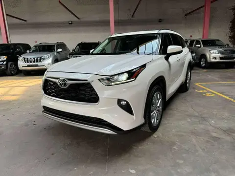 Used TOYOTA HIGHLANDER Petrol 2020 Ad 