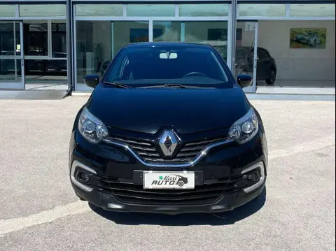 Used RENAULT CAPTUR Petrol 2017 Ad 