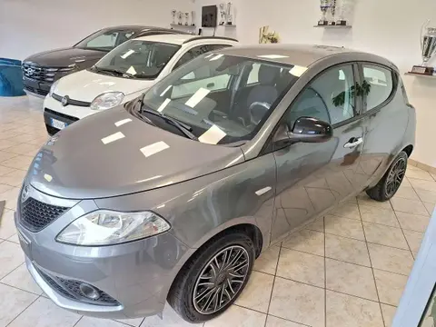 Used LANCIA YPSILON Hybrid 2020 Ad 