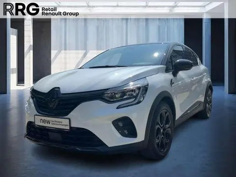 Used RENAULT CAPTUR Hybrid 2022 Ad 