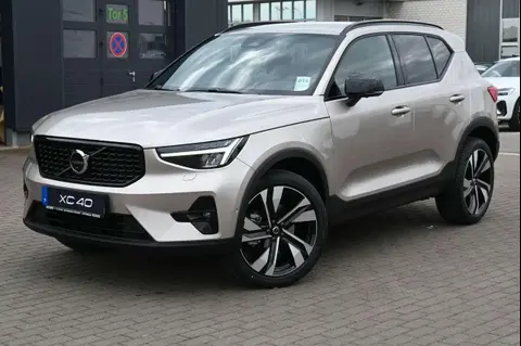 Annonce VOLVO XC40 Essence 2023 d'occasion Allemagne