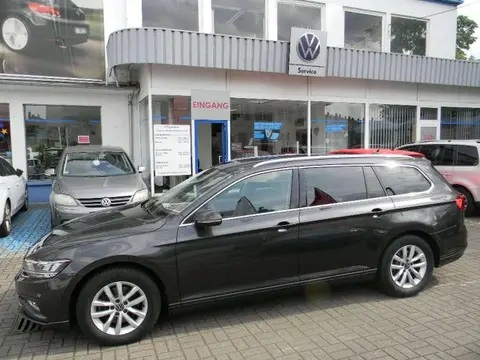 Used VOLKSWAGEN PASSAT Diesel 2022 Ad 