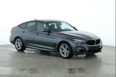 Used BMW SERIE 3 Petrol 2018 Ad 