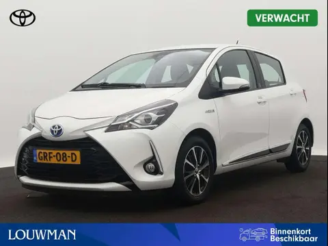 Used TOYOTA YARIS Hybrid 2018 Ad 