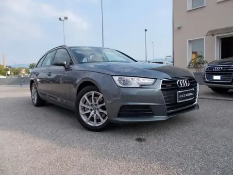 Annonce AUDI A4 Diesel 2018 d'occasion 