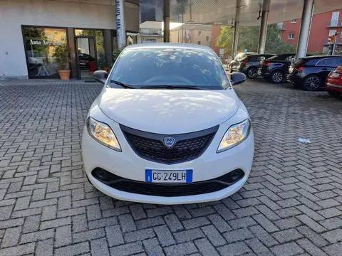 Used LANCIA YPSILON Hybrid 2021 Ad 