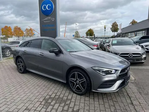 Used MERCEDES-BENZ CLASSE CLA Hybrid 2022 Ad 