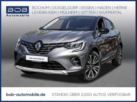 Used RENAULT CAPTUR Hybrid 2023 Ad 