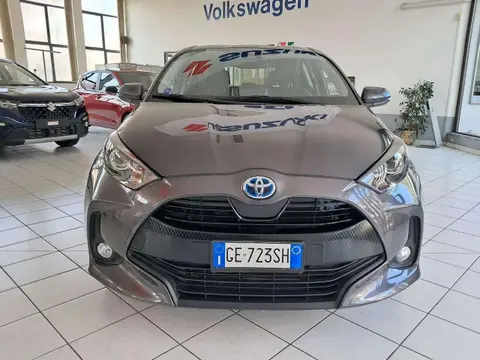 Used TOYOTA YARIS Hybrid 2021 Ad 