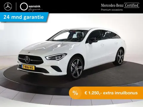 Used MERCEDES-BENZ CLASSE CLA Hybrid 2023 Ad 