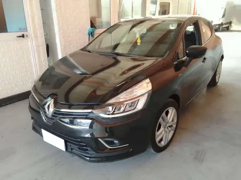 Annonce RENAULT CLIO Essence 2019 d'occasion 