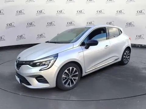 Annonce RENAULT CLIO Essence 2023 d'occasion 