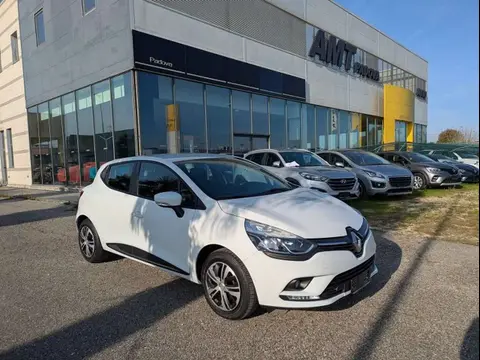 Used RENAULT CLIO LPG 2019 Ad 