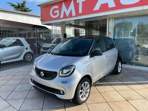 Annonce SMART FORFOUR Essence 2017 d'occasion 