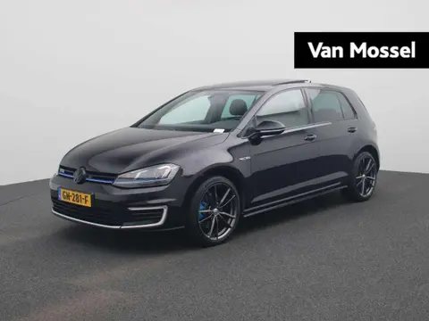 Used VOLKSWAGEN GOLF Hybrid 2015 Ad 