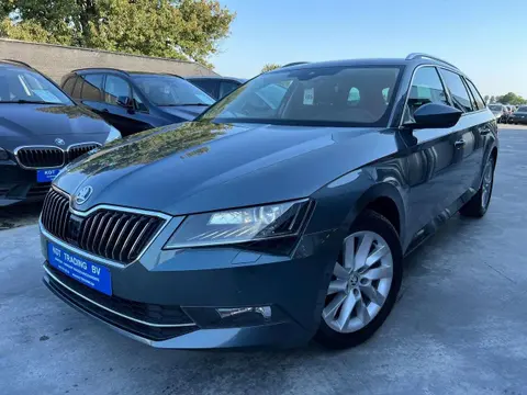 Annonce SKODA SUPERB Essence 2019 d'occasion 