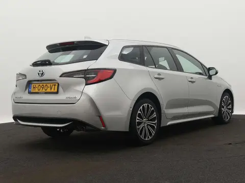 Used TOYOTA COROLLA Hybrid 2020 Ad 