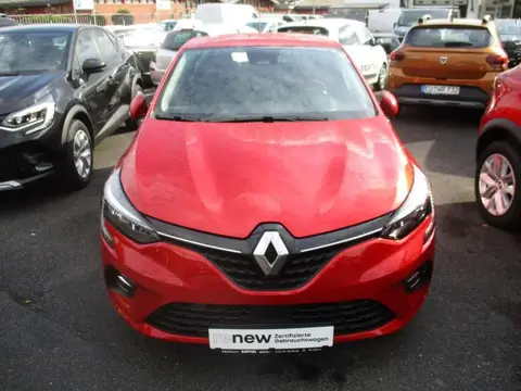 Used RENAULT CLIO Hybrid 2022 Ad 