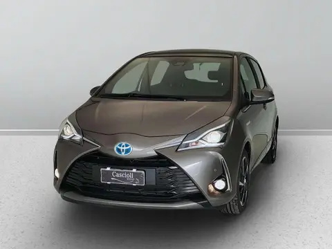 Used TOYOTA YARIS Hybrid 2019 Ad 