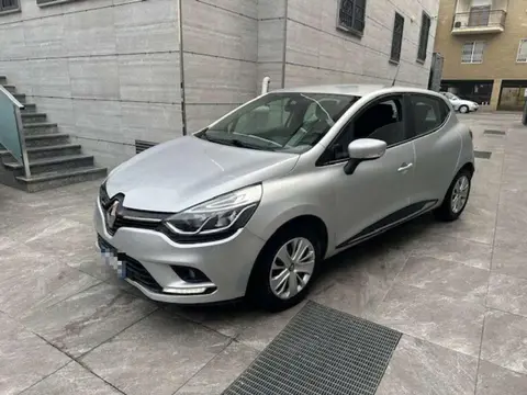 Annonce RENAULT CLIO Essence 2019 d'occasion 