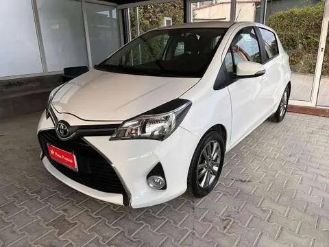 Annonce TOYOTA YARIS Diesel 2015 d'occasion 