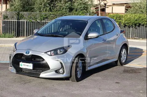 Used TOYOTA YARIS Hybrid 2021 Ad 