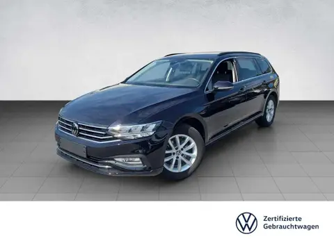 Used VOLKSWAGEN PASSAT Petrol 2023 Ad 