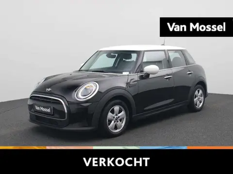 Used MINI COOPER Petrol 2021 Ad Belgium