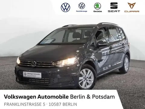 Used VOLKSWAGEN TOURAN Petrol 2021 Ad 