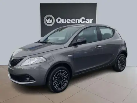 Used LANCIA YPSILON Hybrid 2024 Ad 