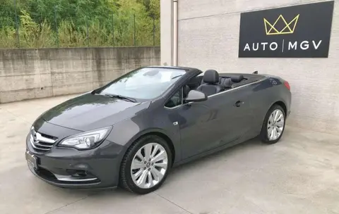 Used OPEL CASCADA Petrol 2016 Ad 